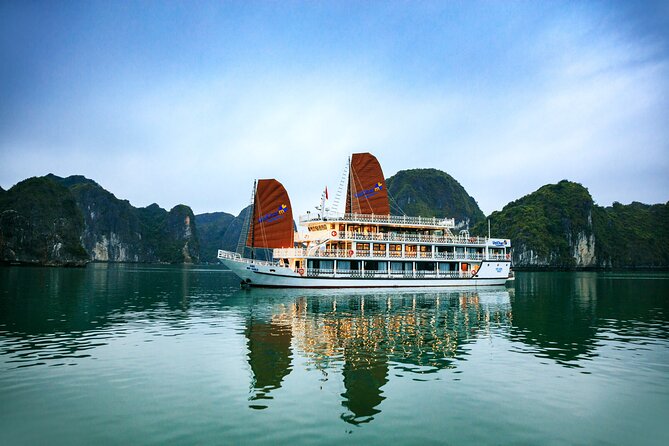 HaLong, LanHa bay 2days and 1 nite Kayak on Vega Legend Cruise. - Key highlights (the stuff that actually matters)