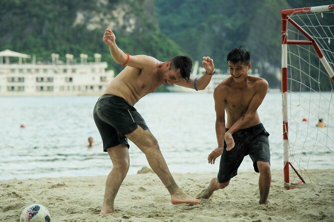 Halong Royal Palace Cruise 2 days - Kayaking and Luon Cave: the active part that’s still beginner-friendly