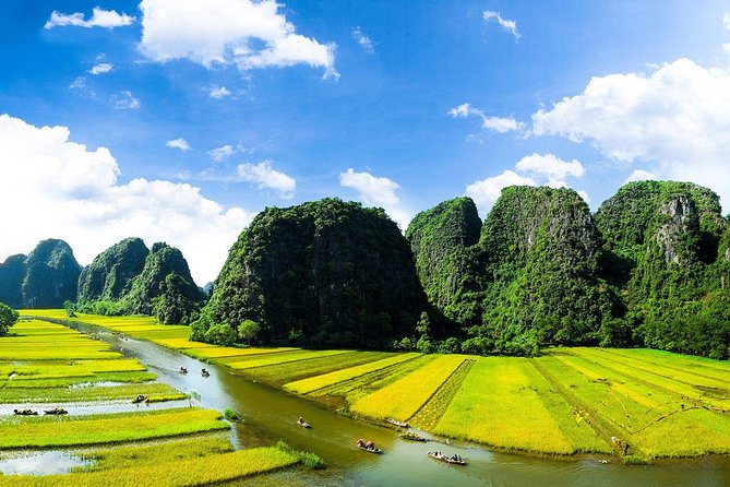 Hang Mua - Hoa Lu - Tam Coc Small Group Tour 8 People a Group - Lunch in Ninh Binh: Included Food You Can Plan Around