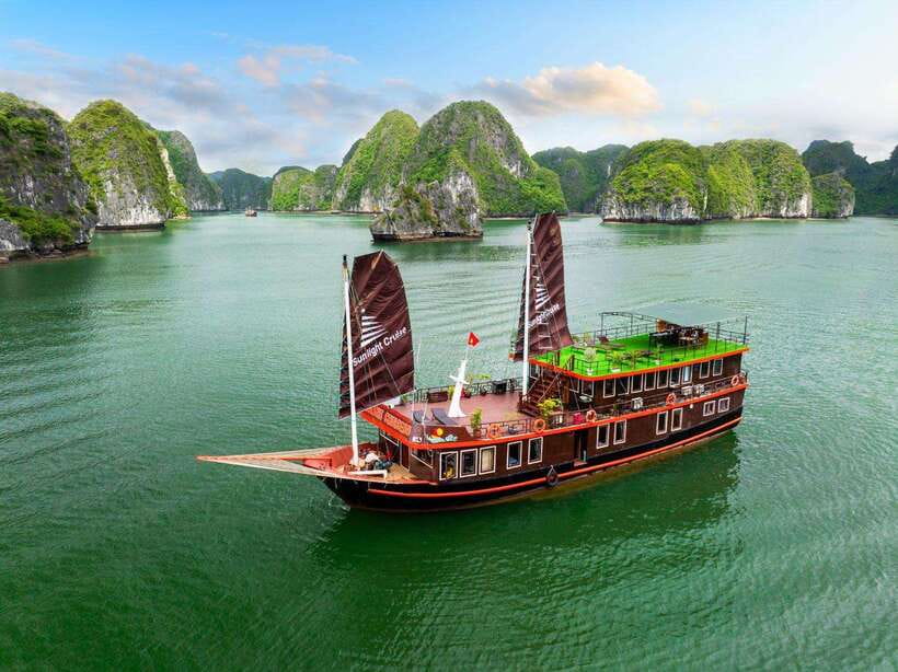 Hanoi: 2-Day Ha Long and Lan Ha Bay Cruise with Kayaking - Who should book this cruise, and who should pause