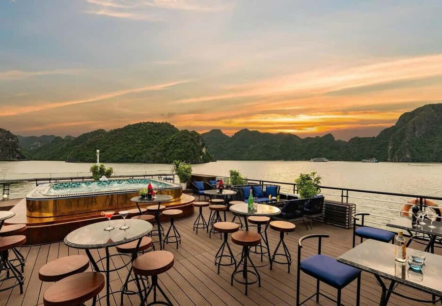 Hanoi: 2-Day Ha Long & Lan Ha Bay 5-Star Boat with Balcony - Key highlights you’ll feel right away