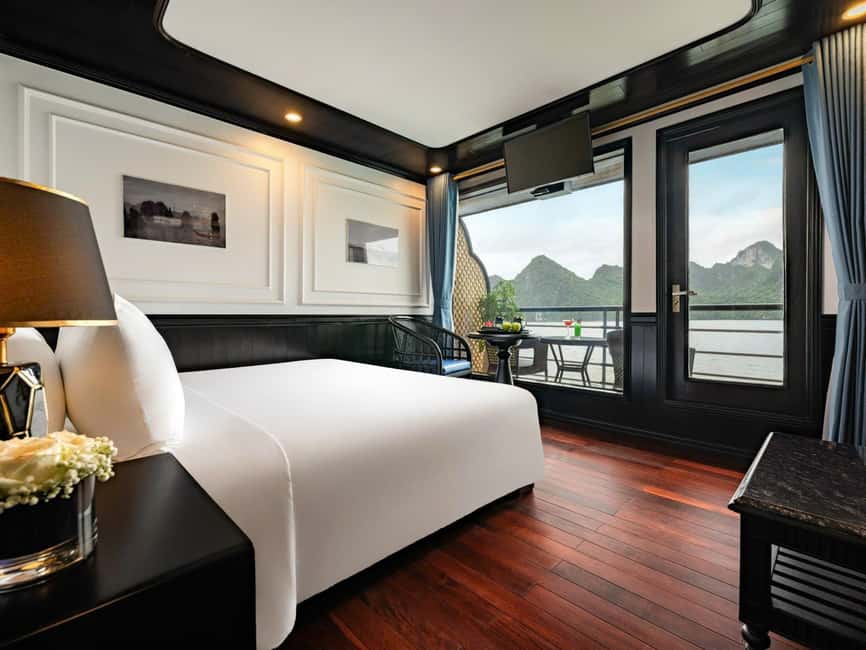 Hanoi: 2-Day Ha Long & Lan Ha Bay 5-Star Boat with Balcony - Day 2: Tai Chi at dawn, breakfast, and Trung Trang Cave