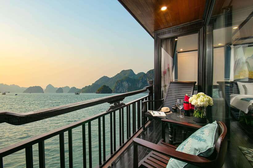 Hanoi: 2-Day Halong & Lan Ha Bay 5 Stars Cruise with Balcony - Food, Drinks, and Service: Why This Cruise Feels Smooth