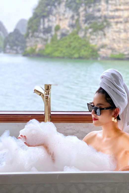 Hanoi: 2-Day Lan Ha & Halong Bay 5 Stars Cruise with Balcony - Lan Ha and Ha Long in one overnight sailing