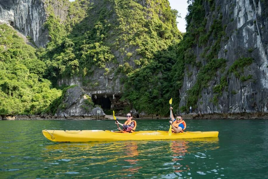 Hanoi: 3-Day 2-Night Ha Long Bay and Lan Ha Bay Cruise - Who should book, and who might want a different plan