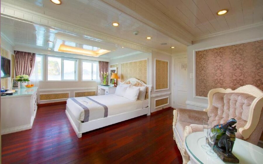 Hanoi: 3-Day Ninh Binh, Ha Long & Bai Tu Long Cruise UNESCO - Price and value: what $261 buys you in real terms