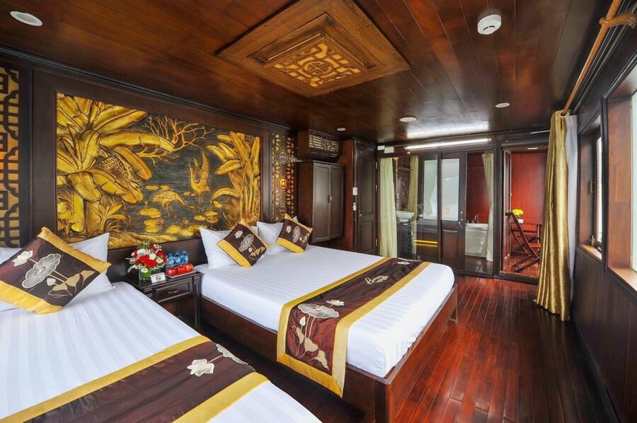 Hanoi: 3-Day Ninh Binh - Ha Long Bay, Cave, kayak, Swimming - The Ha Long-Area Transition: Bai Tu Long, Cave Stops, and Swimming