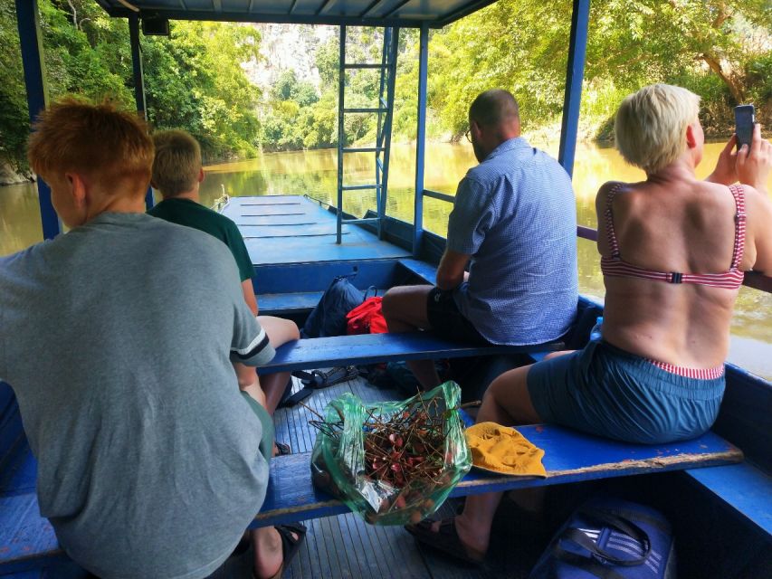 Hanoi: 3-Day Tour to Ban Gioc Waterfall and Ba Be Lake - Day 1: Chi Lang Pass, Quy Mon Quan Gate, Dong Khe, and a Short Trek