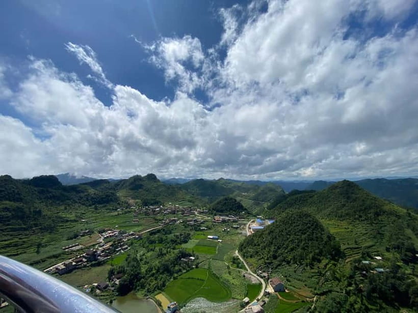 Hanoi: 4-Day Ha Giang Loop Jasmine Tour - Day 2: Ma Pi Leng scenic spot and the Road of Happiness to Meo Vac (120 km)