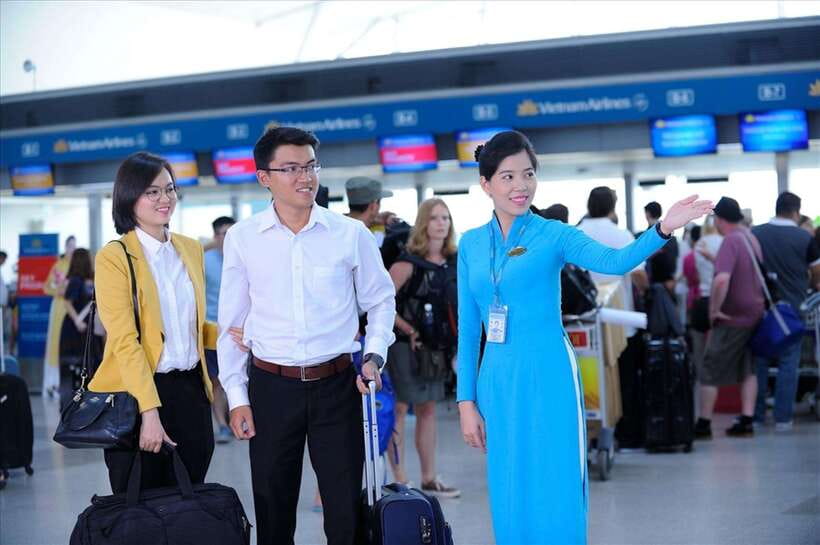 Hanoi Airport: Premium Fast Track Immigration Assistance - Why Noi Bai Terminal 2 Lines Feel Longer Than They Are