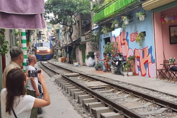 Hanoi All-In-One Tour: Highlights & Train Street & Culture & Fun - Train Street: How Hanoi Life Shares Space With the Rails