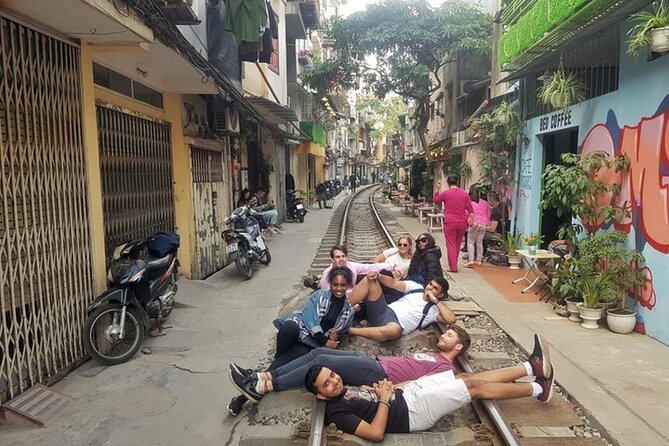 Hanoi All-In-One Tour: Highlights & Train Street & Culture & Fun - 60 P. Quán Sứ Tea Stop (Afternoon Only): Where the Day Feels Local