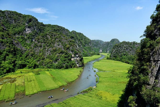 Hanoi Army Jeep Tour with Food and Culture Sightseeing - Guide quality makes the difference: Paul and Evelyn’s style