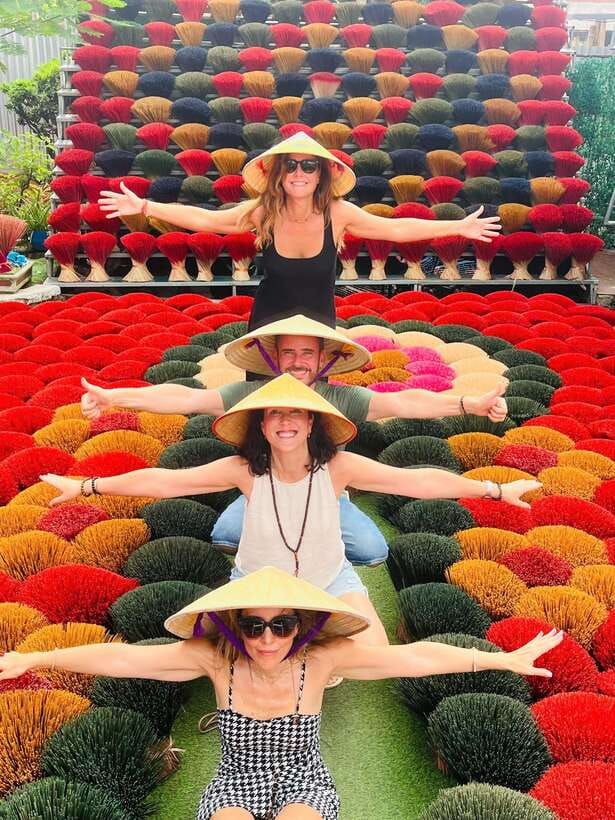 Hanoi: Artisan Tour with Incense, Hat-Making, or Ceramics - Lunch on the full-day tour: practical value, not a filler meal