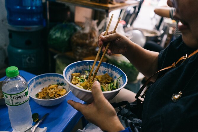 Hanoi Authentic Local Food Tasting Tour - Meet Cherry: English-friendly, preference-first guidance
