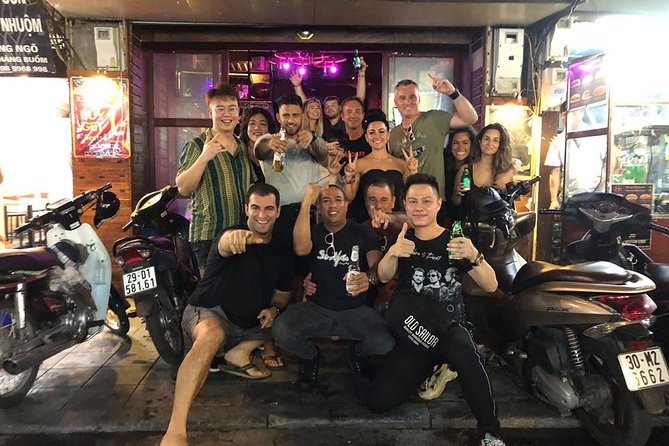 Hanoi Bar-Pub Experience Nightlife With Local Expert - Meeting point reality check: Mã Mây, Hàng Buồm