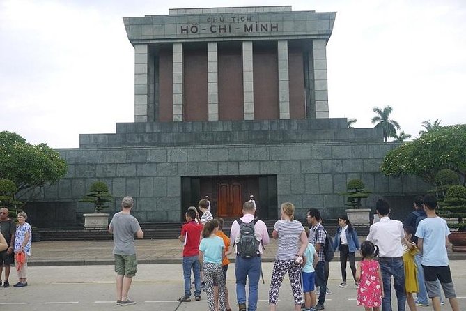 Hanoi city full-Day tour with Vietnamese Lunch - Tran Quoc Pagoda Beside West Lake: A Calm Cultural Start