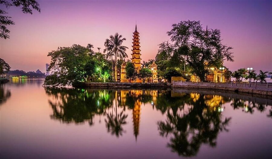 Hanoi City Half Day - A City Saves Traditional Beauties - Ngoc Son Temple and the Hoan Kiem Lake legend