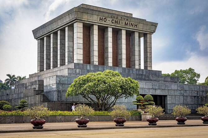 Hanoi City Half-Day Private Tour: Train Street And All Highlights - One Pillar Pagoda: a 30-minute stop with a powerful legend