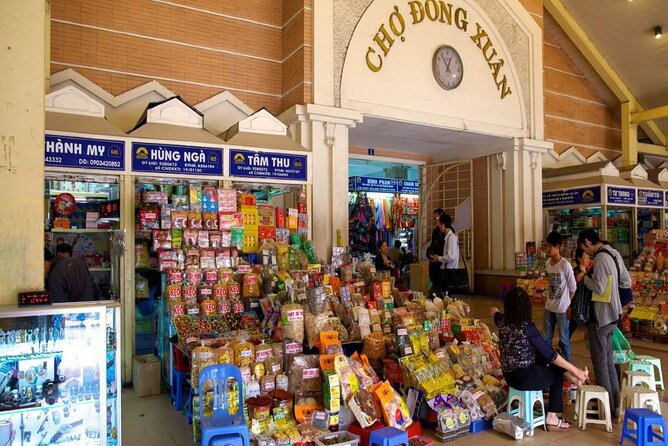 Hanoi City Half-Day Private Tour: Train Street And All Highlights - Dong Xuan Market: a short wholesale-style taste