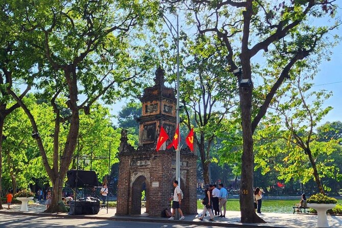 Hanoi City Highlight Full Day Tour With Bat Trang Pottery Village - Price and Value: How the $104.78 Adds Up