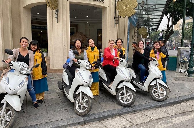 Hanoi City Sightseeing and Street Food Tour - Hanoi Opera House and Trang Tien Ice Cream