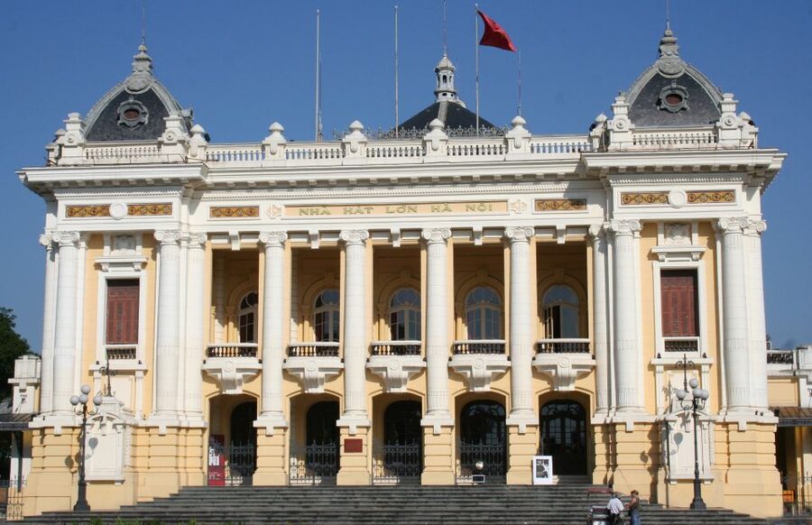 Hanoi: City Sightseeing Motorbike Tour - Dress code and practical prep for the mausoleum and temple