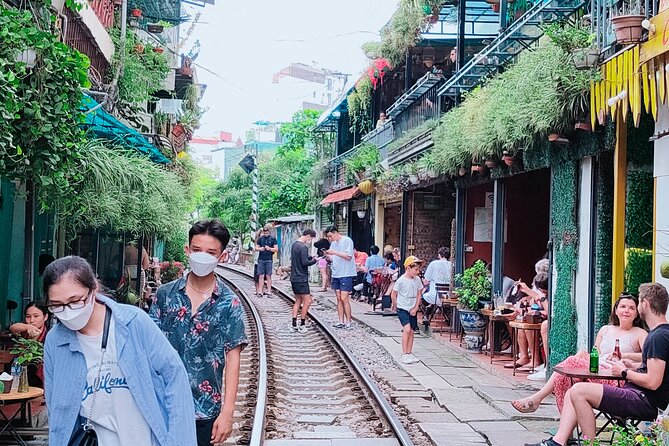 Hanoi city tour and drinking beside railway- group tour - Stop 2: Vietnam Museum of Ethnology—an efficient primer on 54 groups