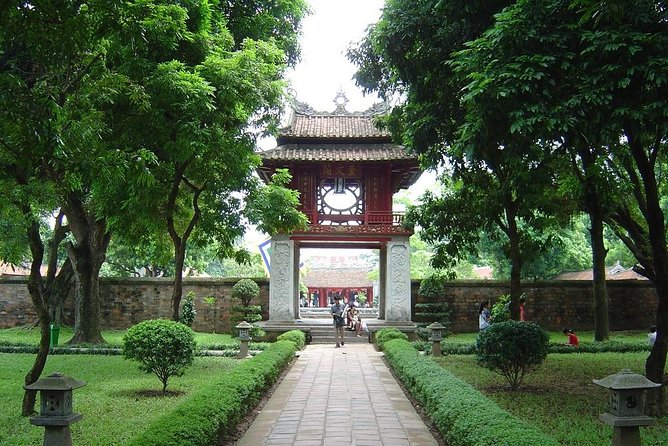 Hanoi City Tour Full Day ALL IN ONE - ALL INCLUDED - Old Quarter pickup, onboard Wi‑Fi, and how the day stays efficient