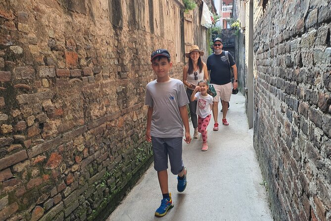 Hanoi City Tour : Hanoi Highlights and Hidden Gems - Ho Chi Minh Complex, Stilt House, and One Pillar Pagoda: See the Whole Story Arc