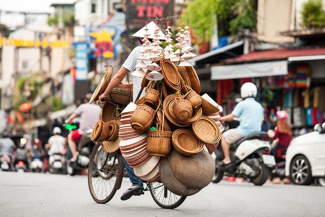 Hanoi City Tour with Lunch and Vegetarian Option - Lunch in the Middle of the Day: Vietnamese Flavors With a Vegetarian Option