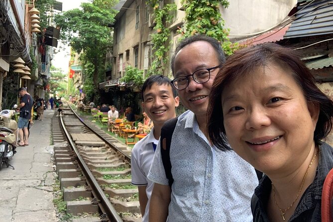 Hanoi City Walking Tour Discover Hidden Gems and Train Street - Long Biên Bridge: A Historic Red River Crossing Before the Rails