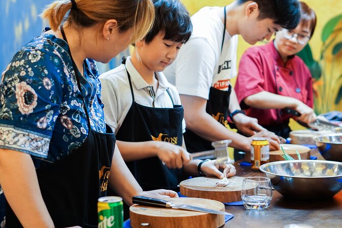 Hanoi Cooking Class: Market Tour, Free Liquor & Coffee Tasting - Price and Value: Why $32 Makes Sense for This Setup