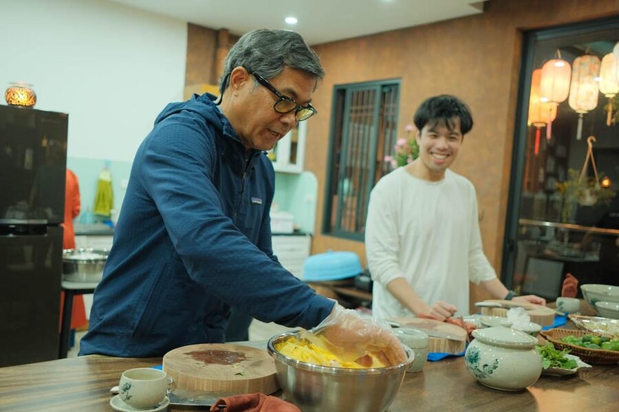Hanoi Cooking Class: Market Tour, Free Recipe & Beverages - A Hanoi market you can actually use
