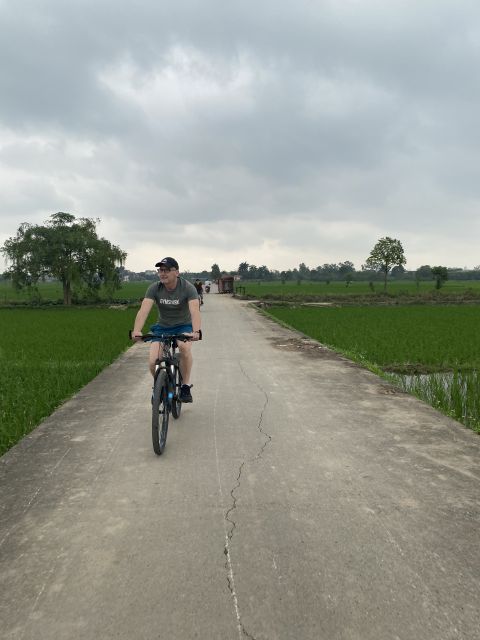 Hanoi Countryside Bike Tour: Red River Culture & Daily Life - Why Hanoi countryside cycling beats traffic-bound sightseeing