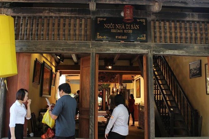 HANOI CULTURAL DISCOVERY TOUR ( "5 in 1" 4 hours - Special Package!) - Who this tour is best for (and who should think twice)