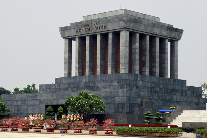 Hanoi Cyclo Ride and Water Puppet Show - Who This Private Hanoi Combo Fits Best