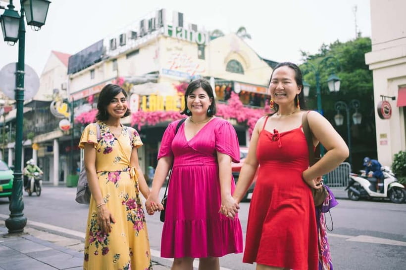 Hanoi Daylight Portraits: Preserve Your Memories - The core idea: portraits plus stories, not just snapshots
