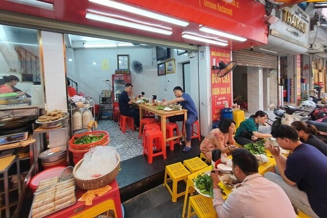 Hanoi Famous Michelin Guided Street Food Tour - Stop 2: Miến Lươn Đông Thịnh and the Eel-Glass-Noodle Combo