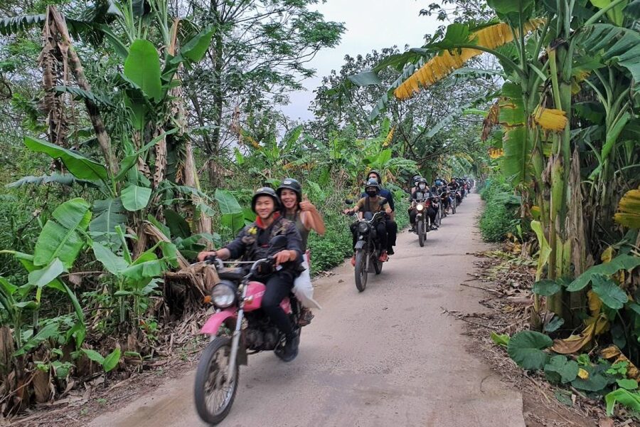 Hanoi Food, Culture, Sightseeing & Fun By Vintage Motorbike - Hidden Gem Café Lunch: Street Food You Don’t Have to Guess