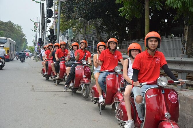 Hanoi Food Tours: Hanoi Foodie Scooter Tour Led By Women - Long Bien Bridge and West Lake: bun cha with a scenic pause
