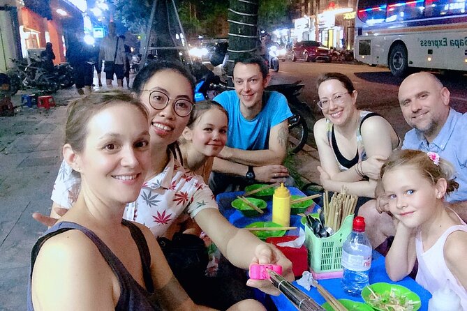 Hanoi Food Tours in Hanoi Old Quarter (Small Group/Private) - What you actually eat: Pho, Bun Cha, Banh Xeo, and more