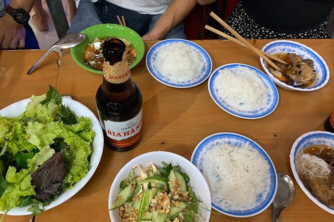 Hanoi Food Tours in Hanoi Old Quarter (Small Group/Private) - Drinks included: coffee/tea plus one beer or soft drink