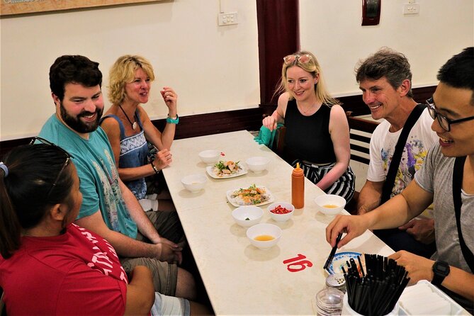 HaNoi Foodie Tour - Mini Class Coffee - Group size (max 4): why it changes how you enjoy food tours