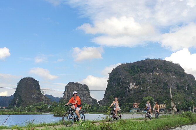 Hanoi Full Day A Private Tour With Mix of History and Activities - Should you book this Hanoi full-day private tour?