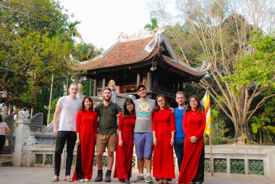 Hanoi: Full-Day City Tour and Water Puppet Show - Water puppet show by Sword Lake: the perfect 50-minute finale