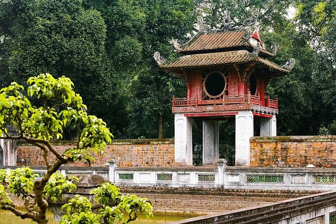 Hanoi Full Day Luxury Group Tour (Tue, Wed, Thu, Sat, Sun) - Ho Chi Minh Mausoleum + Temple of Literature: Major Vietnam Landmarks, One Block