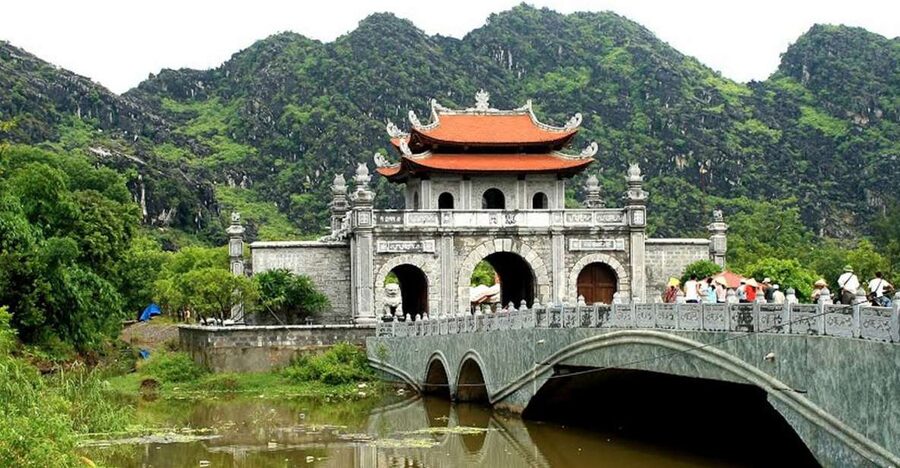 Hanoi: Full-Day Mua Cave, Hoa Lu and Tam Coc Tour - Key things to know before you go