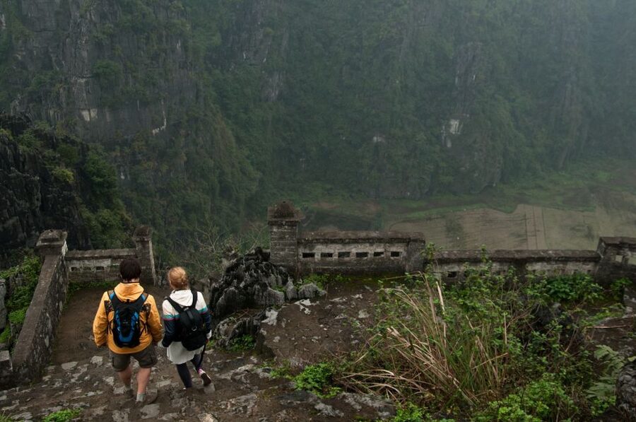 Hanoi: Full-Day Mua Cave, Hoa Lu and Tam Coc Tour - Return to Hanoi by 4:30PM and arrive around 7:00PM