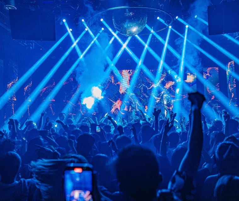 Hanoi: Guided Bar Crawl with Drinks and Nightclub Entry - Four hours, three bars, one club: what the night actually feels like
